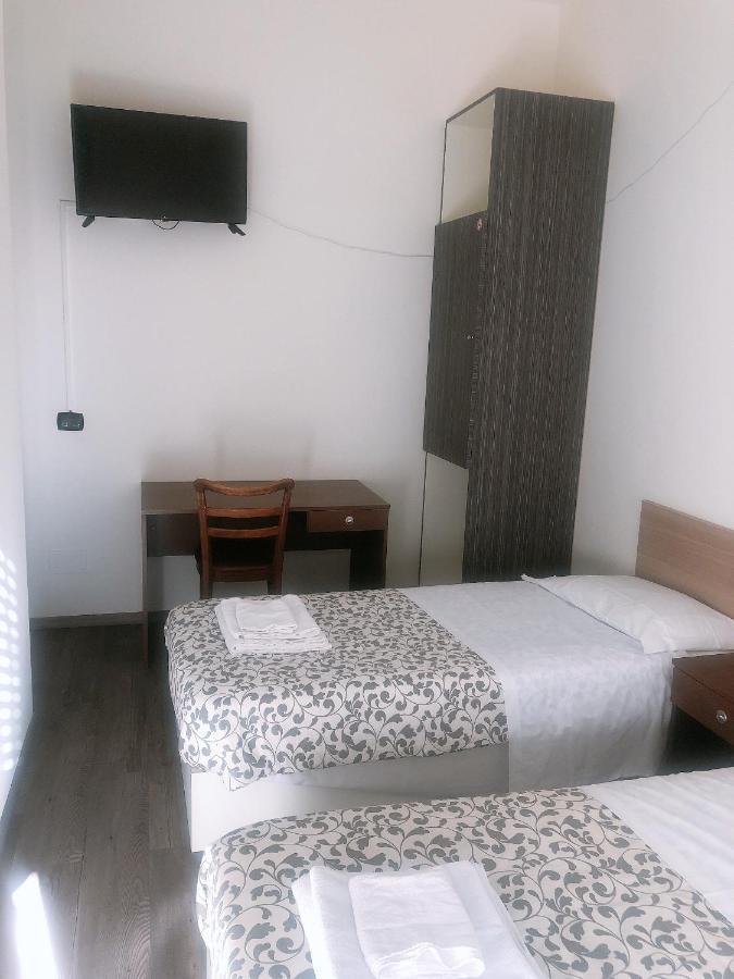 New Family Inn Pero Exterior photo